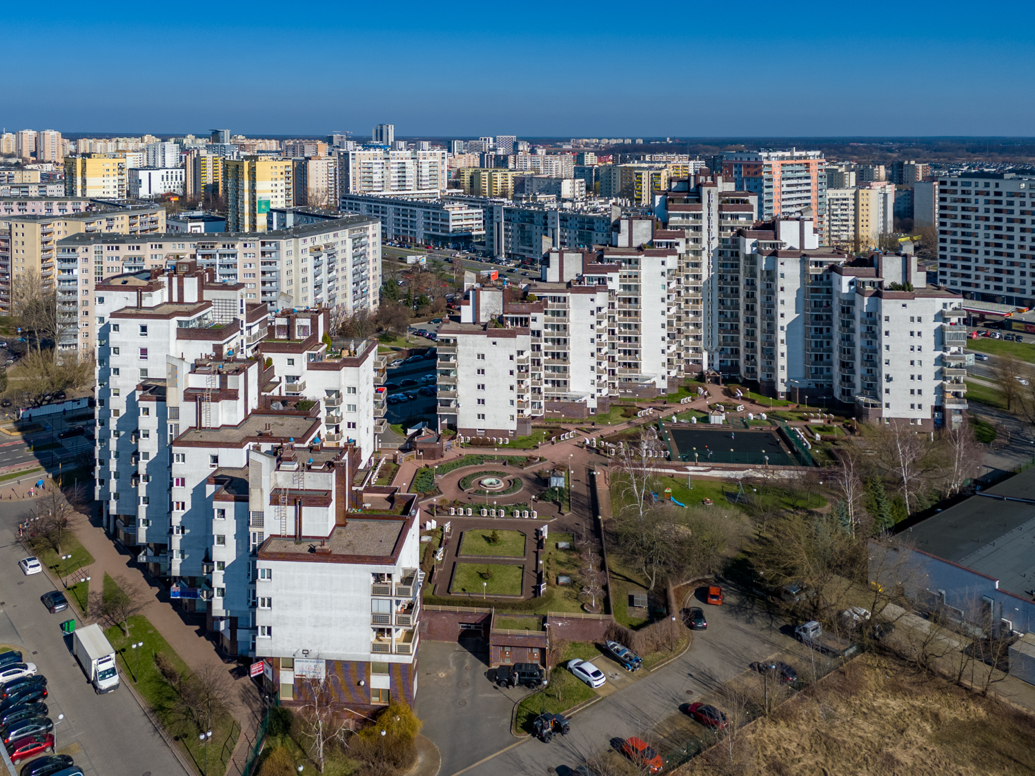 Zdjęcie architektury budynku Osiedle Jantar IV